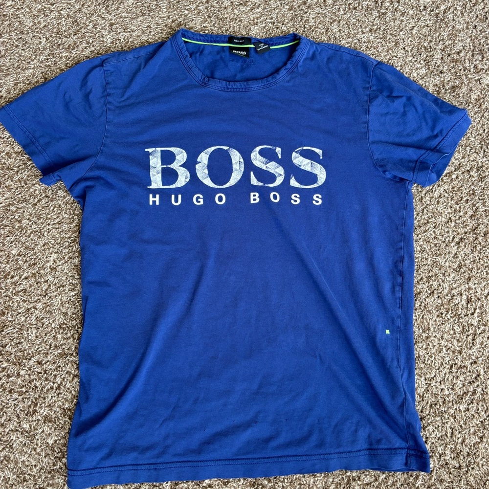 Hugo Boss Original Logo Navy Blue T Shirt- Size Small